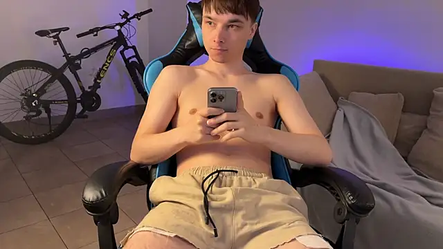 marcusmit online show from 10.12.25