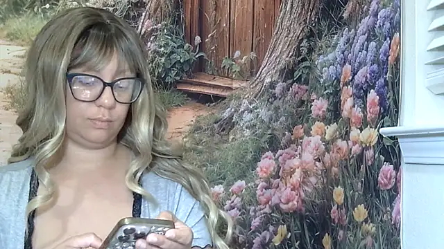 Paisleehaze online show from 06.17.26