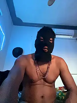 Snapshot of Capxxx chatting on 12.19.25 Capxxx online show from 12.19.25