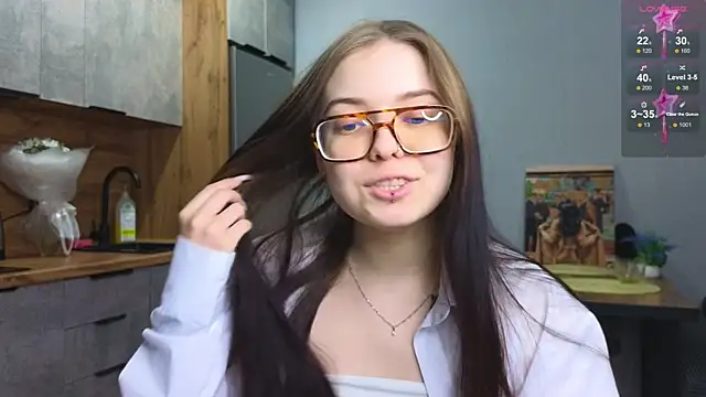 Snapshot of doll_lol_ chatting on 01.15.25 doll lol online show from 01.15.25