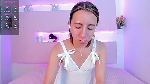 Miiaa doll online show from 02.01.25