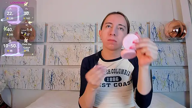 Miiaa doll online show from 02.18.25