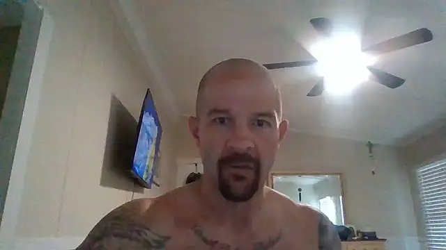 Snapshot of Kinkster615 chatting on 06.06.26 Kinkster615 online show from 06.06.26