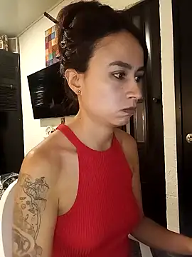 Snapshot of reme_ark23 chatting on 02.13.25 reme ark23 online show from 02.13.25