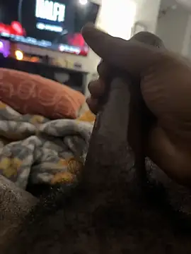 Snapshot of TeddyLove96 chatting on 11.06.25 TeddyLove96 online show from 11.06.25