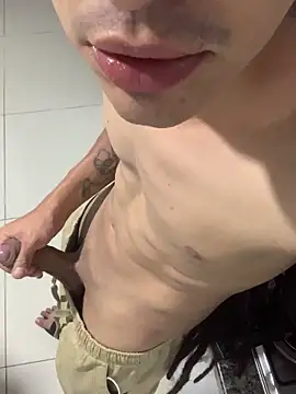 JovenDesobediente online show from 09.12.25