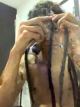 JovenDesobediente online show from 09.30.25