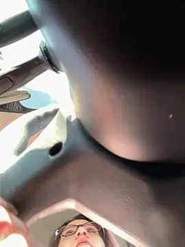 amooraaamoon online show from 11.08.25