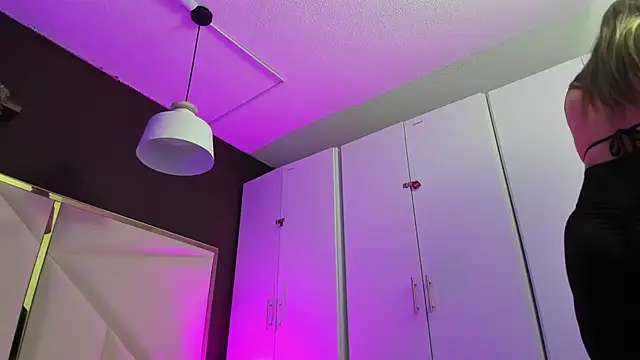 April bowie online show from 11.21.25