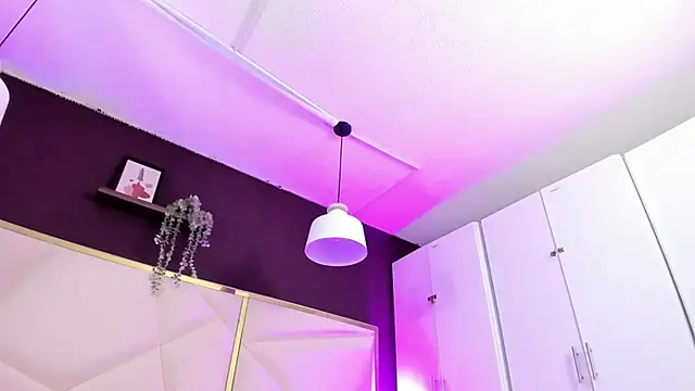 April bowie online show from 03.06.26