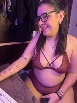 agoosvokk online show from 10.14.25