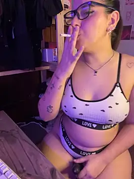 agoosvokk online show from 10.18.25