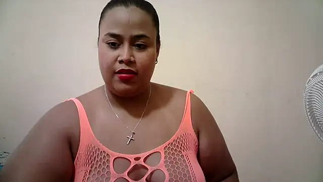 Snapshot of abril_sexy04 chatting on 02.10.25 abril sexy04 online show from 02.10.25