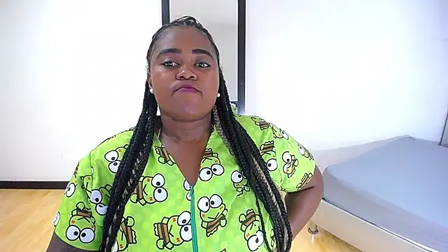 Snapshot of exotic_karmella chatting on 09.23.25 exotic karmella online show from 09.23.25