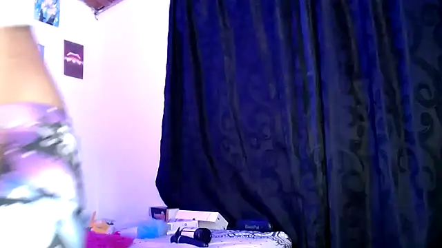 Yeimy sweetf online show from 01.14.25