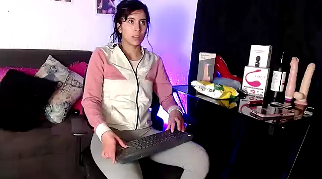 Yeimy sweetf online show from 01.29.25