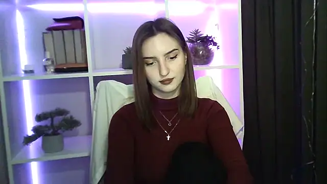 Snapshot of X_Alisa chatting on 03.04.25 X Alisa online show from 03.04.25