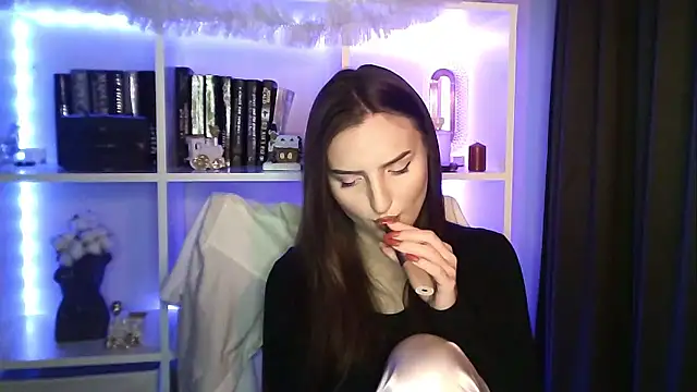 X Alisa online show from 01.08.26