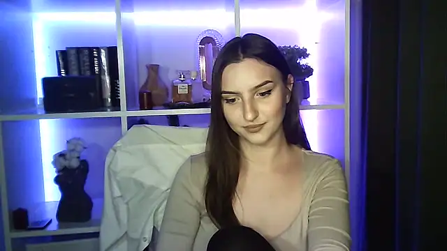 X Alisa online show from 02.03.26