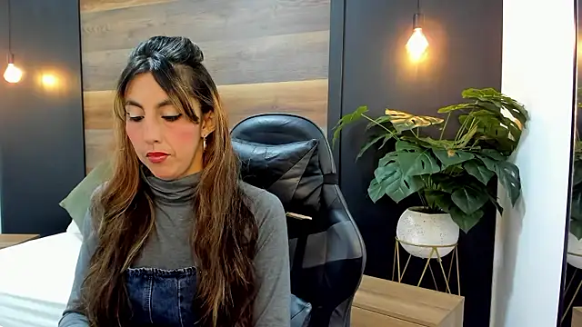 candy summer28 online show from 01.10.26