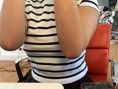 xxxYUKARIxxx online show from 04.24.26