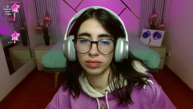 Snapshot of LenaRoses chatting on 01.31.26 LenaRoses online show from 01.31.26