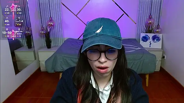 Snapshot of LenaRoses chatting on 04.08.26 LenaRoses online show from 04.08.26