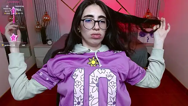 LenaRoses online show from 04.17.26