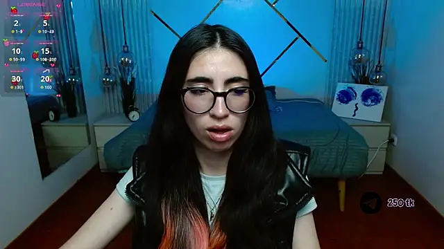 LenaRoses online show from 06.11.26