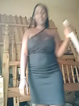 Snapshot of hotpussy-11 chatting on 12.15.24 hotpussy-11 online show from 12.15.24