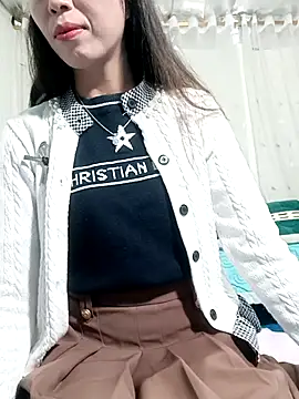 Snapshot of Sweet_Toy20 chatting on 11.25.25 Sweet Toy20 online show from 11.25.25