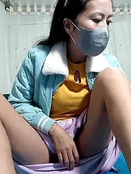 Snapshot of Sweet_Toy20 chatting on 11.26.25 Sweet Toy20 online show from 11.26.25