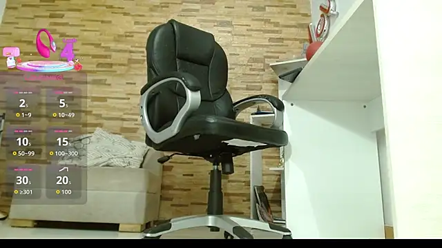 Snapshot of mrskatty chatting on 03.01.26 mrskatty online show from 03.01.26