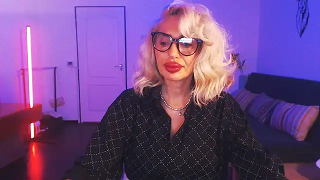 beauty chl0e online show from 12.20.24