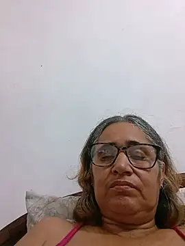 Snapshot of _candi chatting on 06.12.26 candi online show from 06.12.26