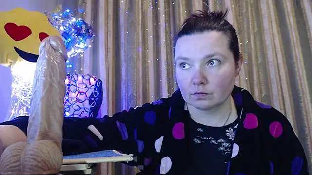 amorelara online show from 02.22.26