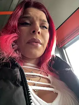 RiriRoseey online show from 01.06.26