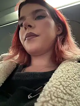 RiriRoseey online show from 04.02.26