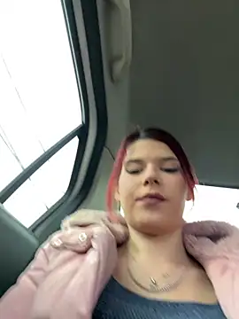 RiriRoseey online show from 04.03.26