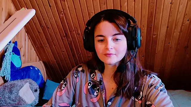 Miss Arwen online show from 02.27.26