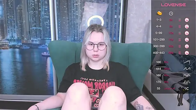 miray kuriyama123 online show from 12.12.24