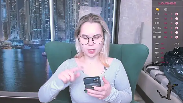 miray kuriyama123 online show from 12.19.24