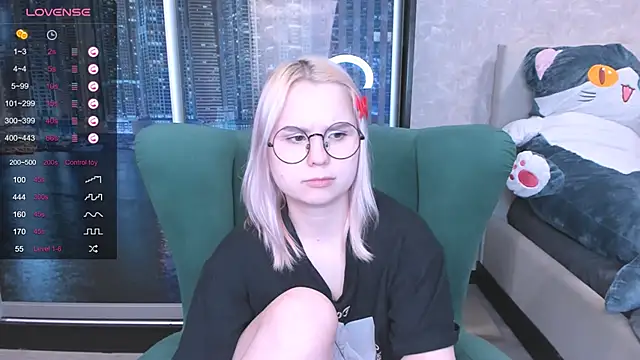 miray kuriyama123 online show from 01.17.25