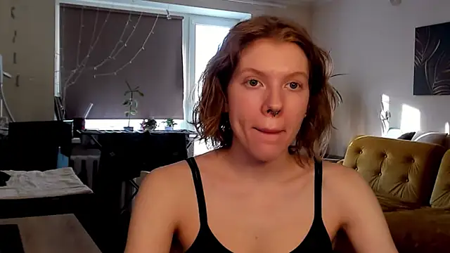 StellaDavis online show from 02.20.25