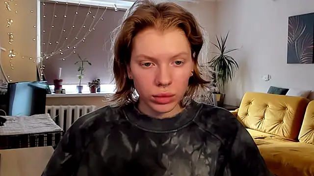 StellaDavis online show from 02.28.25