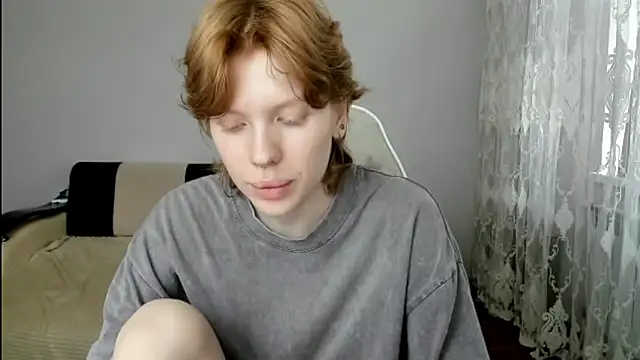 StellaDavis online show from 07.10.26