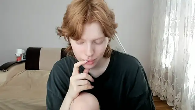 StellaDavis online show from 07.12.26