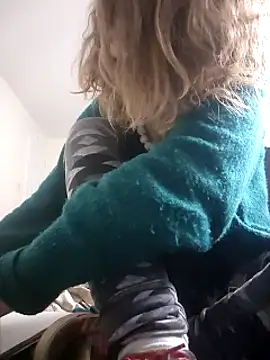 Snapshot of AriellaTaylor chatting on 12.18.24 AriellaTaylor online show from 12.18.24