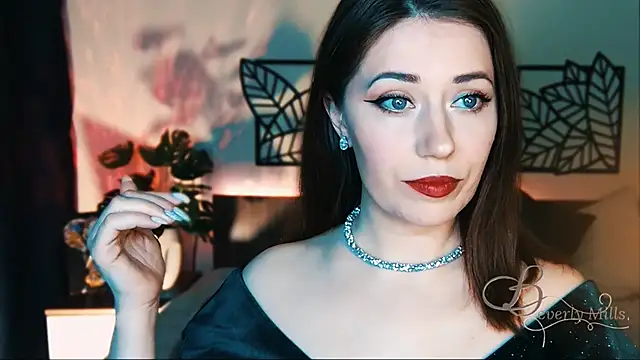 MissBeverlyMills online show from 02.22.25