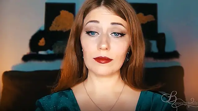 MissBeverlyMills online show from 09.14.25